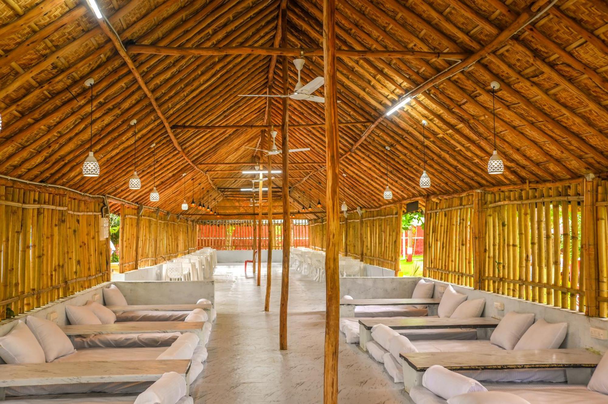 Tamarind Tree Way Side Amenities Hotel Hospet Exterior photo